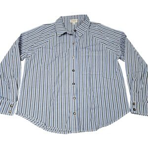 Evereve Button Front Shirt Size M Blue Stripe Long Sleeve Career Elevated Casual
